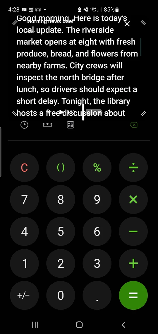 Resizable Ever Teleprompter floating script window running in Time mode above another Android app.